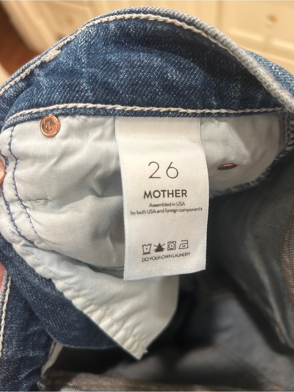 Mother The Dazzler Jeans - Picture 5 of 7